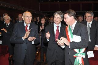 Il Presidente Napolitano al teatro Diego Fabbri con il sindaco di Forlì, Roberto Balzani e il Presidente della Regione Vasco Errani in occasione della cerimonia per il 150° anniversario dell'Unità d'Italia