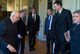 Il Presidente Giorgio Napolitano accoglie una delegazione del Gruppo Barilla, guidata dal Presidente Guido Barilla, per la presentazione del progetto Barilla Center for Food & Nutrition