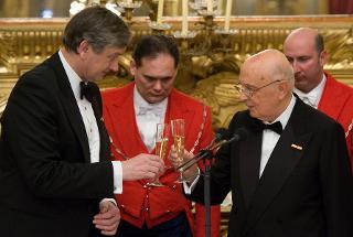 Il brindisi fra il Presidente Giorgio Napolitano e il Presidente della Repubblica di Slovenia Danilo Turk