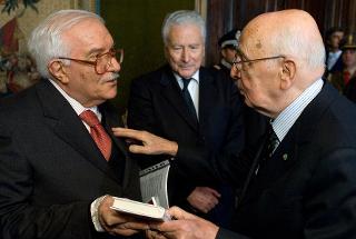 Il Presidente Giorgio Napolitano con Giuseppe Galasso e Renzo Gattegna, Presidente dell'Unione della Comunità Ebraiche Italiane, poco prima della celebrazione del &quot;Giorno della Memoria&quot;
