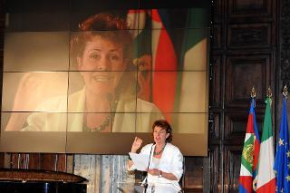 Mario Luzi letto da Pamela Villoresi in occasione della cerimonia su &quot;La lingua italiana fattore portante dell'identità nazionale.&quot;