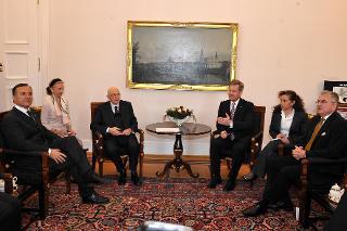 Il Presidente Giorgio Napolitano con il Presidente della Repubblica Federale di Germania Christian Wulff al Castello di Bellevue