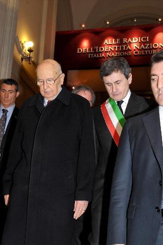Il Presidente Giorgio Napolitano lascia il Complesso Monumentale del Vittoriano, al termine della visita alla Mostra "Alle radici dell'Identità Nazionale"