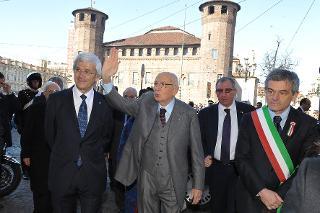 Il Presidente Giorgio Napolitano al suo arrivo al Teatro Regio in occasione delle celebrazioni per il 150° anniversario