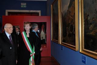 Il Presidente Giorgio Napolitano nel corso della visita al Museo del Risorgimento, allestite per commemorare le Cinque Giornate di Milano