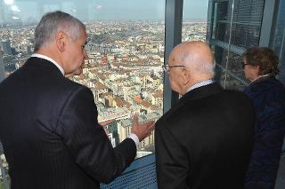 Il Presidente Giorgio Napolitano nel corso della visita a Palazzo Lombardia per la nuova sede della Regione