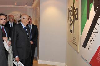 Il Presidente della Repubblica Giorgio Napolitano nel corso della visita al Padiglione della Regione Piemonte