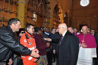 Il Presidente Giorgio Napolitano nella Basilica di Santa Maria di Collemaggio per la Messa in ricordo delle vittime del terremoto del 6 aprile 2009