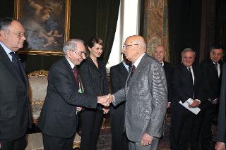 Il Presidente Giorgio Napolitano con il Prof. Giuliano Amato, Presidente del Comitato dei Garanti per le celebrazioni del 150 dell'Unità d'Italia, in occasione della celebrazione della Festa del Lavoro