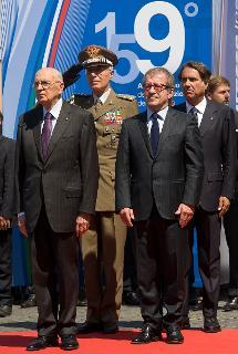 Il Presidente Giorgio Napolitano con il Ministro dell'Interno Roberto Maroni, il Capo della Polizia Antonio Manganelli e il Consiglire Militare Gen. Rolando Mosca Moschini