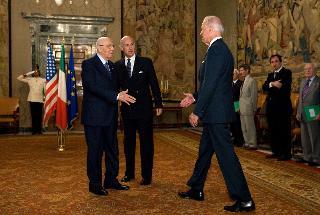 Il Presidente Giorgio Napolitano accoglie Joe Biden, Vice Presidente degli Stati Uniti d'America