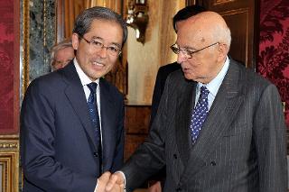 Il Presidente Giorgio Napolitano con il Sig. Masaharu Kono, nuovo Ambasciatore del Giappone, in occasione della presentazione delle Lettere Credenziali