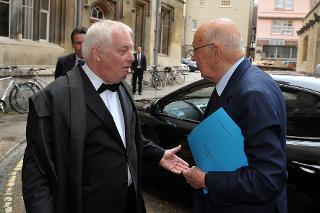 Il Presidente della Repubblica Giorgio Napolitano accolto da Lord Patten of Barnes, Chancellor dell'Università di Oxford