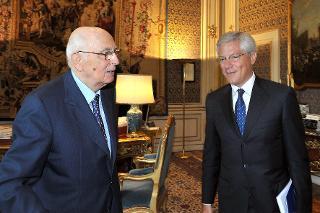 Il Presidente Giorgio Napolitano con Giovanni Pitruzzella, Presidente della Commissione di Garanzia dell'attuazione della legge sullo sciopero nei servizi pubblici essenziali