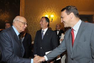 Il Presidente Giorgio Napolitano con Radoslaw Sikorski, Ministro degli Affari Esteri della Repubblica di Polonia in occasione del Convegno "Europa più democratica. Cittadino - Parlamenti - Unione Europea"