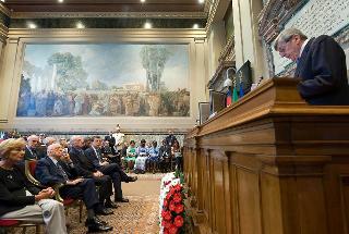 Il Presidente Giorgio Napolitano nel corso della cerimonia di celebrazione del 150° anniversario dell'Unità d'Italia presso il CNEL, in occasione dell'incontro internazionale dei Consigli Economici e Sociali dei 68 paesi aderenti all'AICESIS