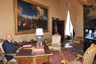 Il Presidente Giorgio Napolitano nel corso del collegamento in videoconferenza con il Workshop Ambrosetti