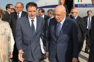 Il Presidente Giorgio Napolitano con l'Ambasciatore d'Italia a Zagabria Alessandro Pignatti Morano di Custoza al suo arrivo a Pola