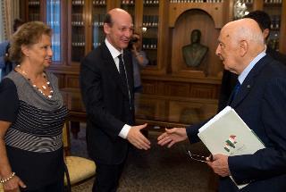 Il Presidente Giorgio Napolitano saluta il Presidente di Confindustria Sicilia Ivan Lo Bello e la Signora Maria Falcone