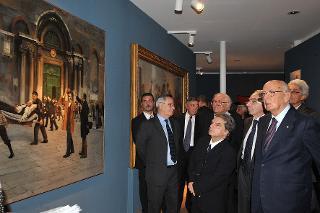 Il Presidente Giorgio Napolitano nel corso della visita alla mostra &quot;La macchina dello Stato&quot;, in occasione delle celebrazioni del 150° anniversario dell'Unità d'Italia, all'Archivio Centrale dello Stato