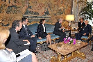 Il Presidente Giorgio Napolitano nel corso dell'incontro con il Sig. Anthony Lake, Direttore generale dell'UNICEF