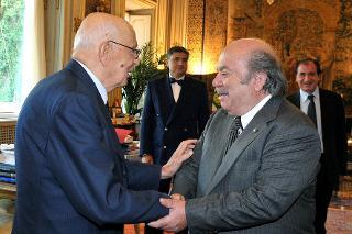 Il Presidente della Repubblica Giorgio Napolitano accoglie il Sig. Lino Banfi, testimonial della campagna UNICEF &quot;Vogliamo Zero&quot; al Quirinale