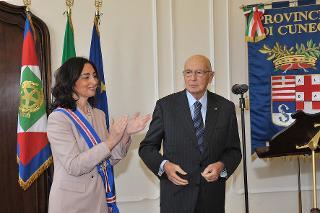 Il Presidente della Repubblica Giorgio Napolitano con Gianna Gancia, Presidente della Provincia di Cuneo