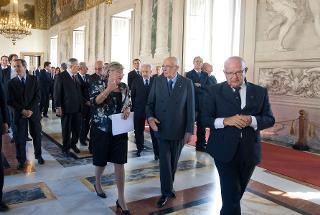 Il Presidente Giorgio Napolitano, accompagnato dalla Dott.ssa Rossella Vodret e dal Prof. Louis Godart, inaugura la restaurata Galleria di Alessandro VII
