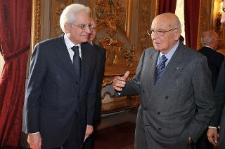 Il Presidente Giorgio Napolitano con il nuovo Giudice della Corte costituzionale, On. Prof. Sergio Mattarella
