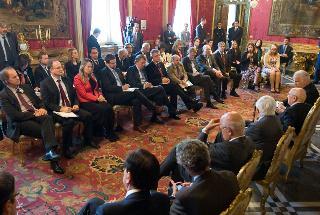 Il Presidente Giorgio Napolitano con a fianco il Presidente della Commissione Affari Costituzionali del Parlamento Europeo Carlo Casini, in occasione dell'incontro con i componenti la Commissione