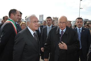 Il Presidente della Repubblica Giorgio Napolitano con il Presidente della Fondazione &quot;Giuseppe Di Vagno&quot; Gianvito Mastroleo