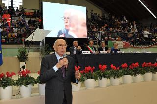 Il Presidente Giorgio Napolitano durante il suo intervento in occasione della cerimonia commemorativa di Giuseppe Di Vagno al Palasangiacomo