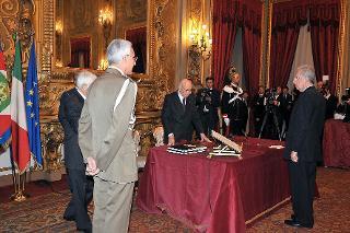 Il Presidente della Repubblica Giorgio Napolitano nel corso del Giuramento di Mario Monti, Presidente del Consiglio dei ministri