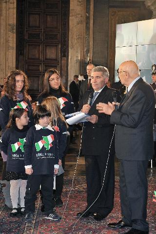 Il Presidente Giorgio Napolitano risponde alle domande degli studenti nel corso della celebrazione della Giornata Nazionale dell'Albero