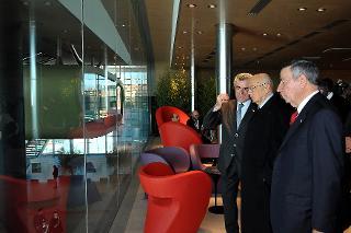 Il Presidente Giorgio Napolitano nel corso della visita alla nuova Stazione Alta Velocità di Roma Tiburtina