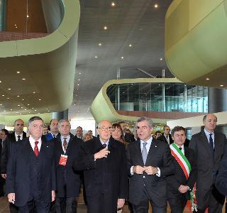 Il Presidente Giorgio Napolitano nel corso della visita alla nuova Stazione Alta Velocità di Roma Tiburtina