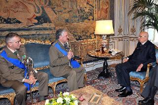 Il Presidente Giorgio Napolitano con il Gen. C.A. Giuseppe Valotto e il Gen. C.A. Claudio Graziano, durante i colloqui