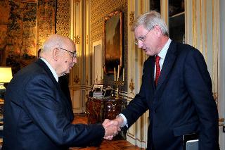 Il Presidente Giorgio Napolitano accoglie Carl Bildt, Ministro degli Affari Esteri del Regno di Svezia