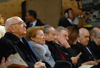 Il Presidente Napolitano e la signora Clio assistono al XXVI Concerto di Natale