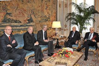 Il Presidente Giorgio Napolitano con il Dott. Gian Vito Graziano, Presidente del Consiglio Nazionale dei Geologi, ed una delegazione del sodalizio