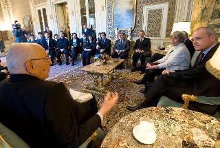 Il Presidente Giorgio Napolitano nel corso dell'incontro con una delegazione di varie associazioni degli &quot;Angeli del fango&quot;, i giovani volontari che si sono prodigati nelle operazioni di soccorso durante l'alluvione che ha colpito Genova nel novembre 2011