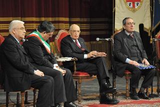 Il Presidente Giorgio Napolitano durante il suo intervento nel corso del Convegno per le celebrazioni del 450° anniversario di Fondazione dell'Ateneo e del 150° dell'Unità d'Italia