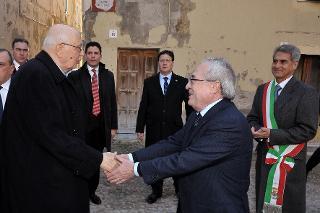 Il Presidente Giorgio Napolitano accolto dal Prof. Aldo Accardo alla Casa Museo &quot;Giuseppe Manno&quot;
