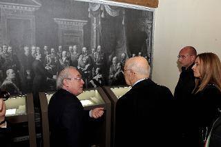 Il Presidente Giorgio Napolitano nel corso della visita alla mostra allestita in occasione delle celebrazioni del 150° anniversario dell'Unità d'Italia Alla casa Museo &quot;Giuseppe Manno&quot;