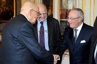 Il Presidente Giorgio Napolitano con Regino Brachetti componente dell'Ufficio politico del movimento &quot;La Rosa per l'Italia - Libertà e Solidarietà&quot;