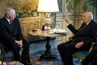 Il Presidente Giorgio Napolitano nel corso dei colloqui con Wolfang Schäuble, Ministro delle Finanze della Repubblica Federale di Germania