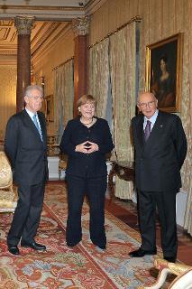 Il Presidente Giorgio Napolitano con la Signora Angela Merkel, Cancelliere della Repubblica Federale di Germania e Mario Monti Presidente del Consiglio dei ministri, in occasione dell'incontro al Quirinale