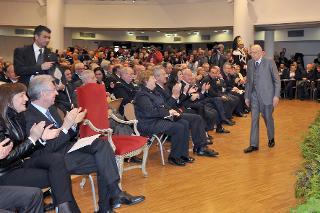 Il Presidente Giorgio Napolitano al termine del suo intervento in occasione del convegno &quot;Stati Generali del Volontariato di Protezione Civile&quot; all'Università degli studi Roma Tre