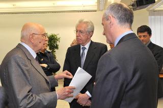Il Presidente Giorgio Napolitano con Mario Monti e Franco Gabrielli in occasione del convegno &quot;Stati Generali del Volontariato di Protezione Civile&quot; all'Università degli studi Roma Tre,