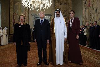 Il Presidente Giorgio Napolitano e l'Emiro dello Stato del Qatar. S.A. lo Sceicco Hamad Bin Khalifa Al-Thani, con le rispettive consorti